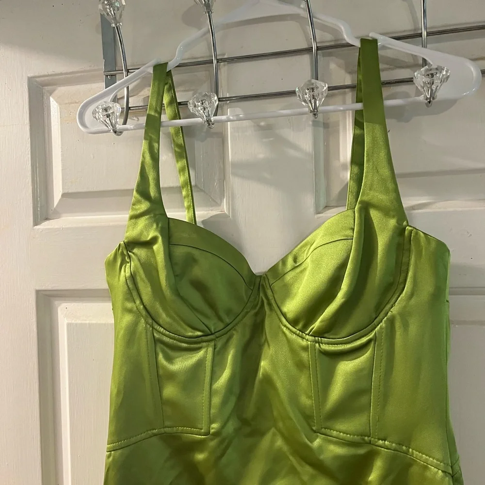 Zara dress - Picture 2 of 4